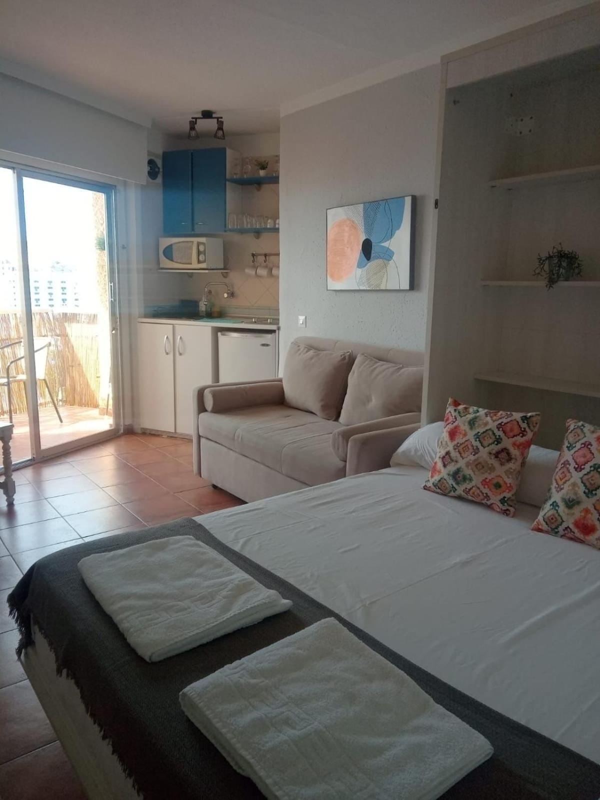 Apartamentos Benalmadena Toni エクステリア 写真